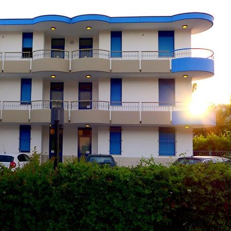 Residence Il Sole Porto Corsini Luaran gambar